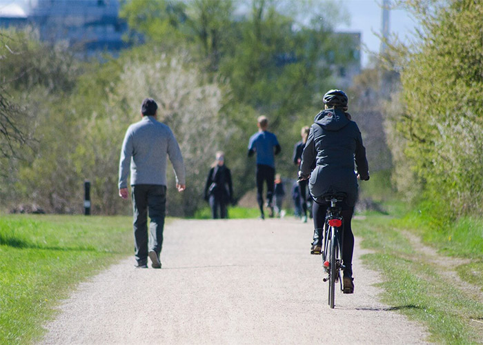 Cycling vs walking