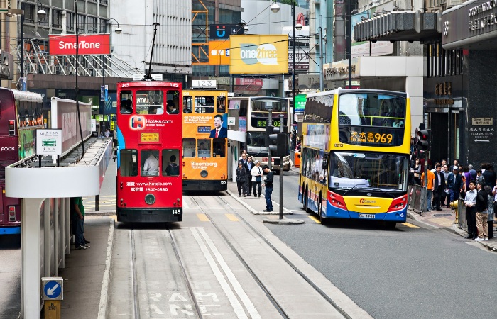 How Does Public Transport Reduce Traffic Congestion?